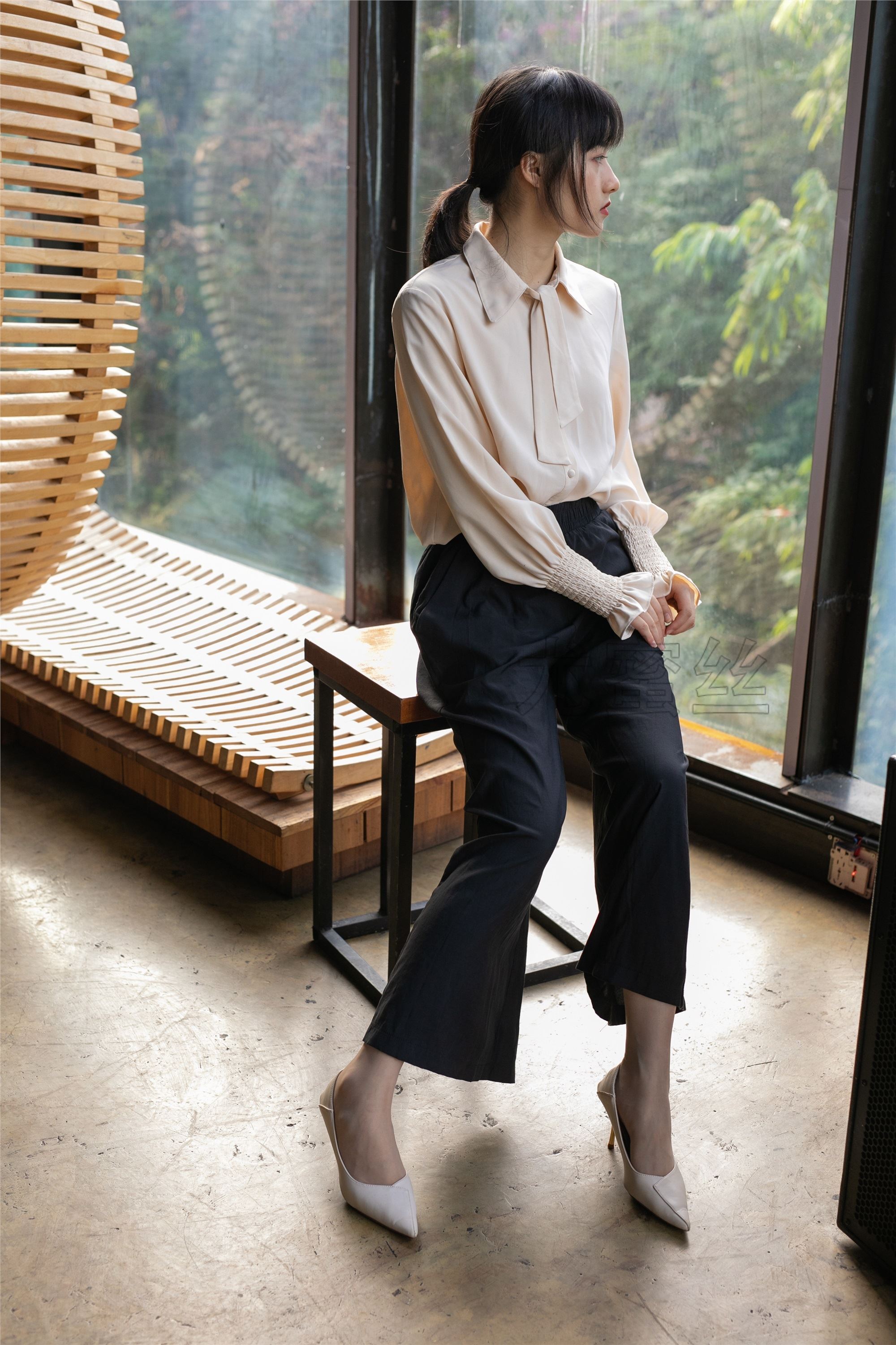 尤蜜丝 穿搭写真 NO.036